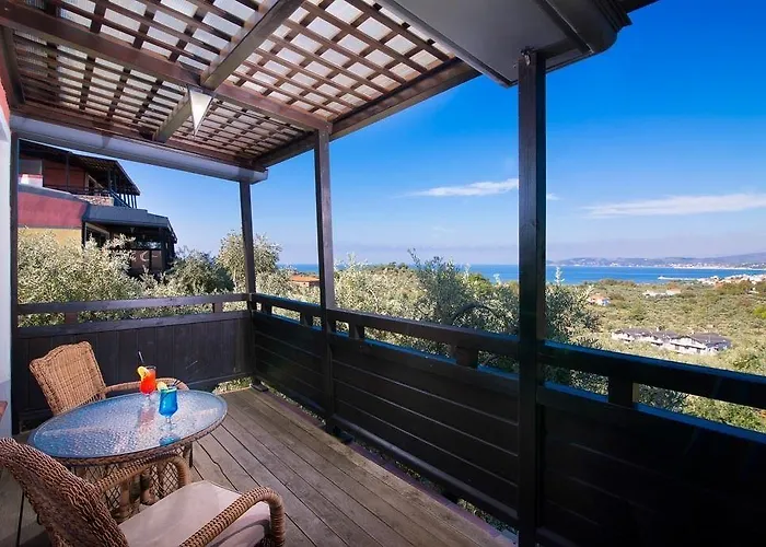 Kallisti Hotel 3*