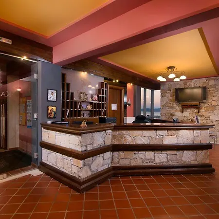 Kallisti Hotel 3*